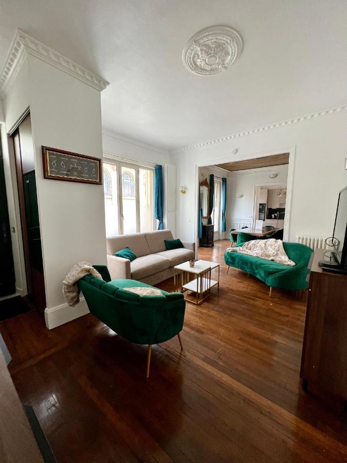 Appartement De Luxe Avec Fresque, Hyper Centre Et Parking Sure Fontainebleau Buitenkant foto